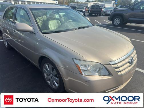 2005 Toyota Avalon XLS