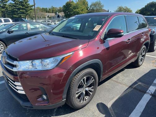 2018 Toyota Highlander LE Plus