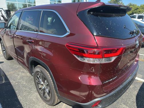 2018 Toyota Highlander LE Plus