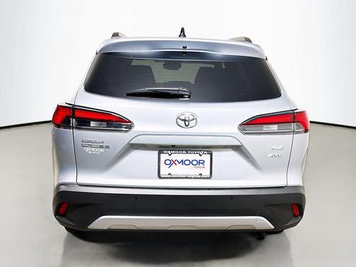 2025 Toyota Corolla Cross XLE