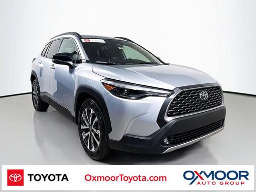 2025 Toyota Corolla Cross XLE