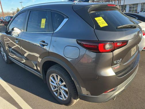 2022 Mazda CX-5 2.5 S Preferred Package