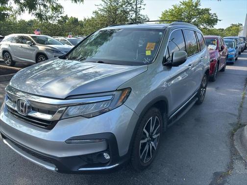 2019 Honda Pilot Touring 8-Passenger
