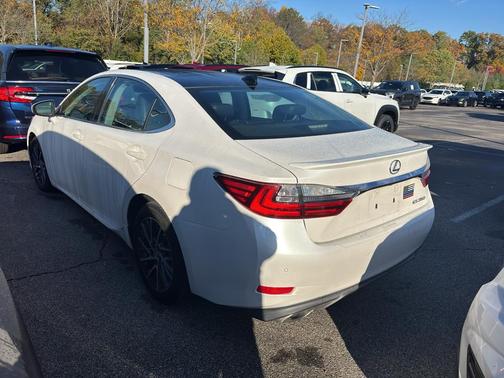 2017 Lexus ES 350 Base