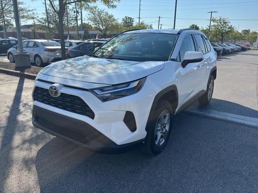 2024 Toyota RAV4 XLE