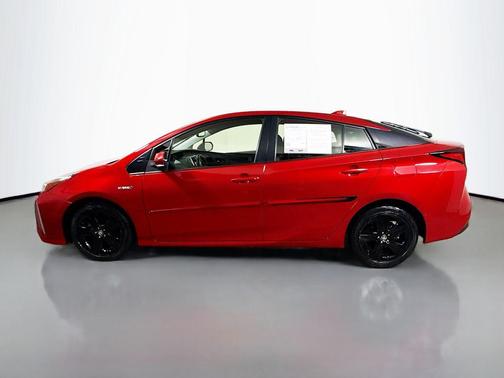 2022 Toyota Prius XLE