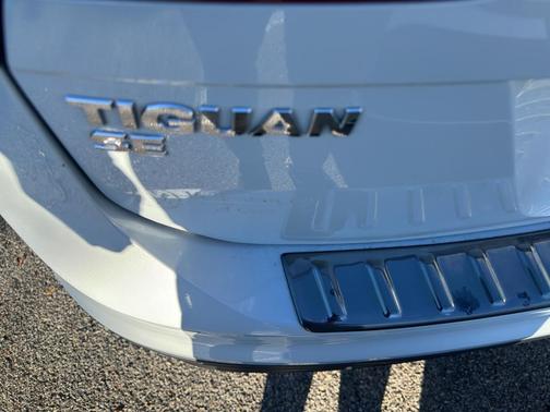 2019 Volkswagen Tiguan 2.0T SE