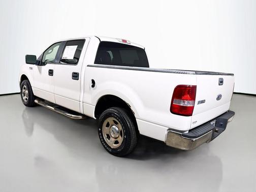2005 Ford F-150 XLT SuperCrew