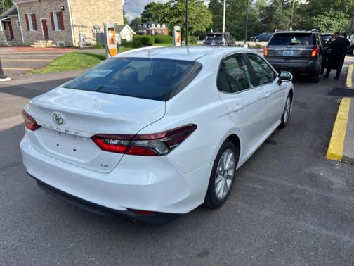 Ice Cap 2023 Toyota Camry LE