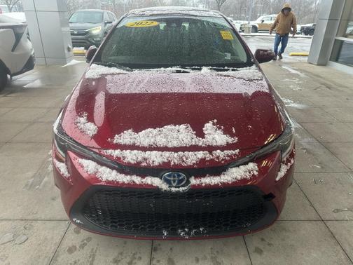 2022 Toyota Corolla Hybrid SE