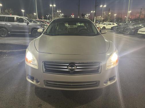 2014 Nissan Maxima SV