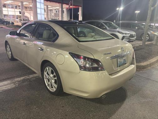 2014 Nissan Maxima SV