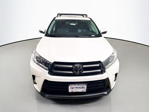 2018 Toyota Highlander SE