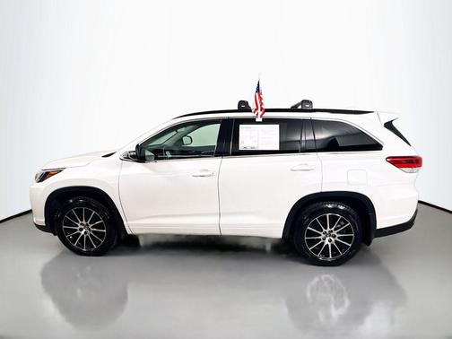 2018 Toyota Highlander SE