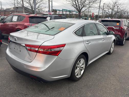 2014 Toyota Avalon XLE