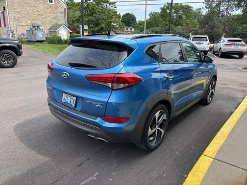 Caribbean Blue 2016 Hyundai TUCSON Limited