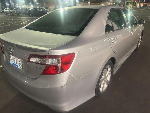 2014 Toyota Camry SE