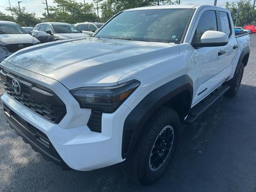 2024 Toyota Tacoma TRD Off Road