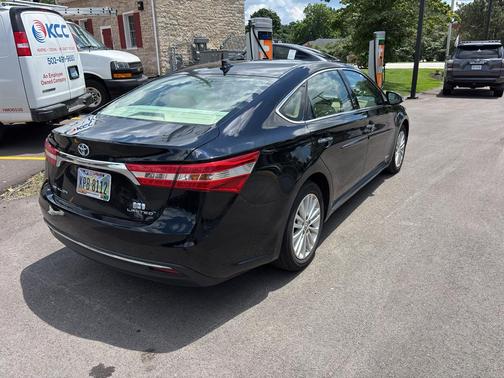 Attitude Black 2015 Toyota Avalon Hybrid Limited