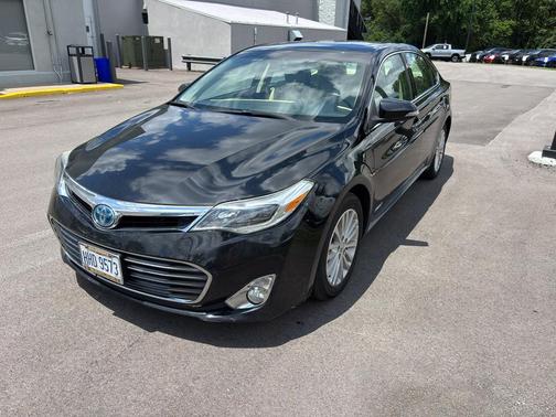 Attitude Black 2015 Toyota Avalon Hybrid Limited
