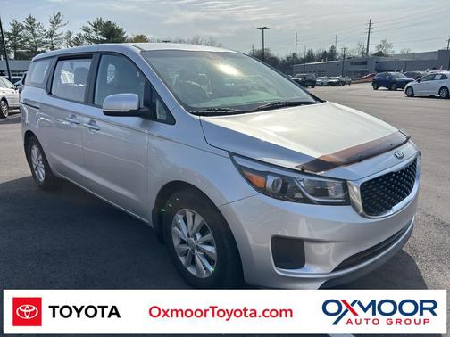 2017 Kia Sedona L