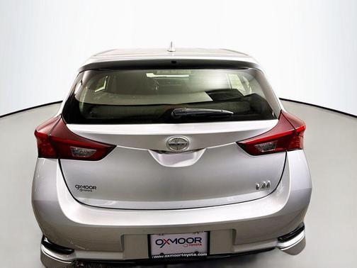 2016 Scion iM Base