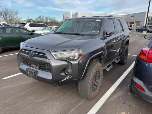 Magnetic Gray Metallic 2023 Toyota 4Runner SR5