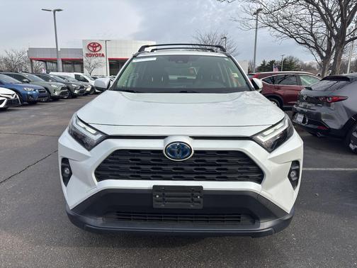 2023 Toyota RAV4 Hybrid XLE Premium