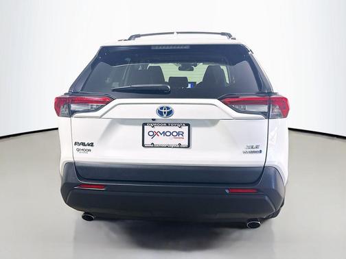 2023 Toyota RAV4 Hybrid XLE Premium
