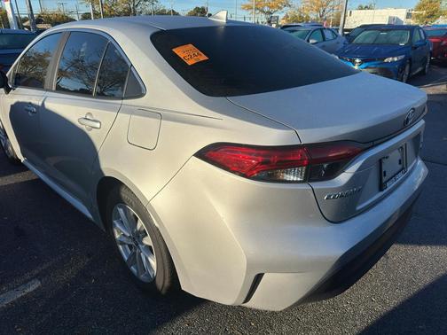 2024 Toyota Corolla Hybrid XLE