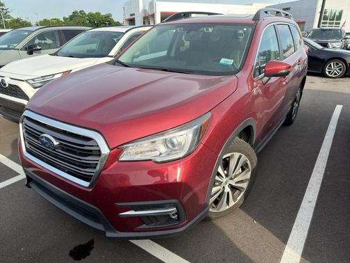 Crimson Red Pearl 2022 Subaru Ascent Limited 8-Passenger