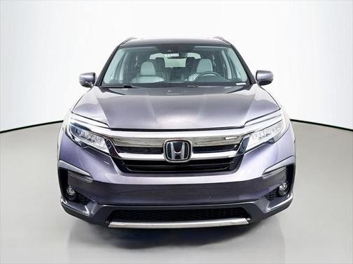 2022 Honda Pilot Touring 8-Passenger