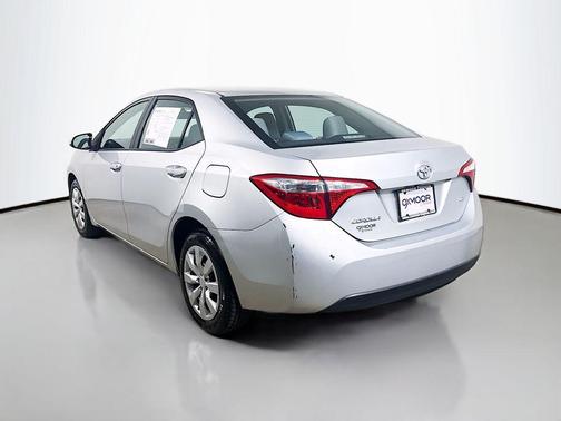 Classic Silver Metallic 2016 Toyota Corolla LE