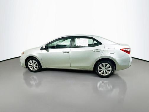 Classic Silver Metallic 2016 Toyota Corolla LE