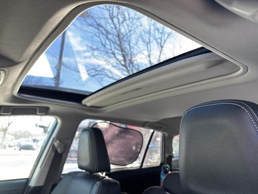 2017 Toyota RAV4 Hybrid Limited