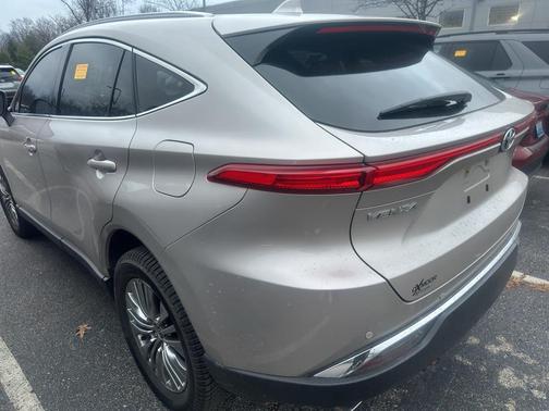 2021 Toyota Venza XLE