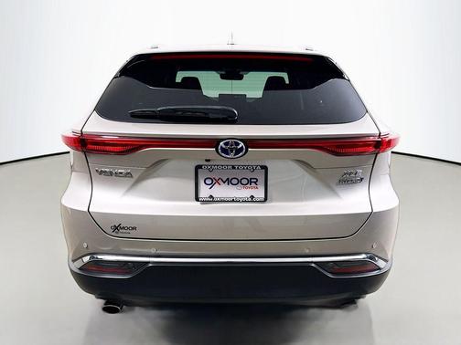 2021 Toyota Venza XLE