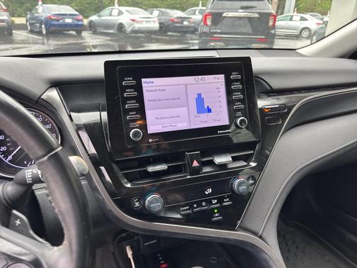 Ice Cap 2023 Toyota Camry SE