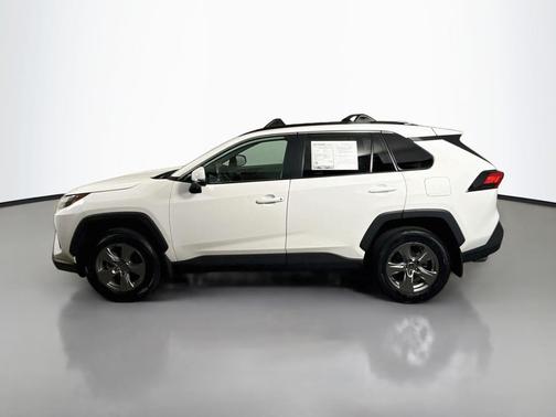 Ice Cap 2023 Toyota RAV4 XLE