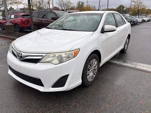 2013 Toyota Camry LE