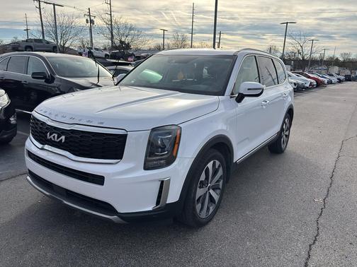 2022 Kia Telluride S