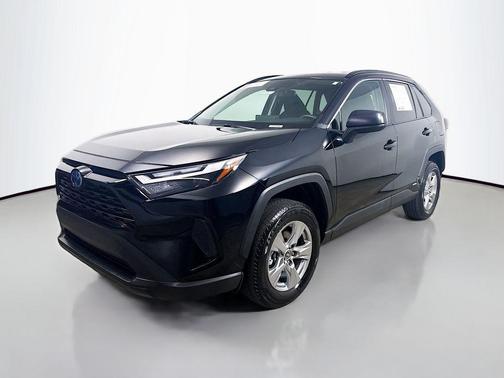 2024 Toyota RAV4 Hybrid LE