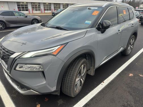 2021 Nissan Rogue Platinum