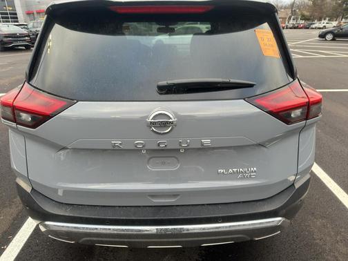 2021 Nissan Rogue Platinum