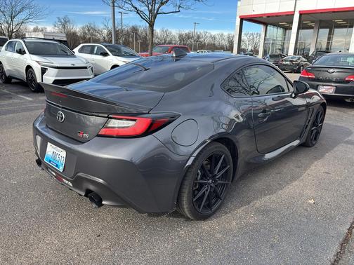 2024 Toyota GR86 Premium