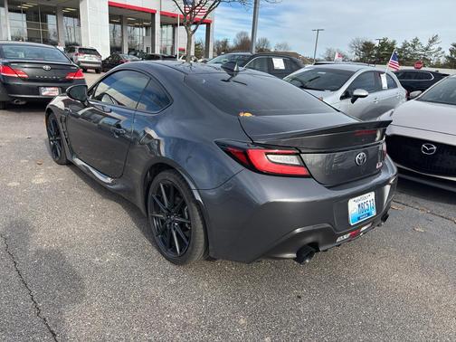 2024 Toyota GR86 Premium