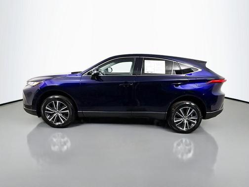 2024 Toyota Venza LE
