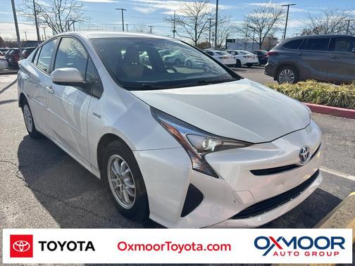2016 Toyota Prius Two
