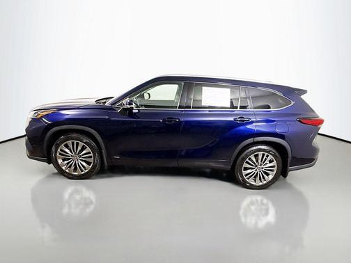 Blueprint 2022 Toyota Highlander Hybrid Platinum