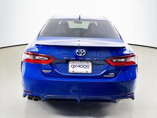 2024 Toyota Camry Hybrid SE